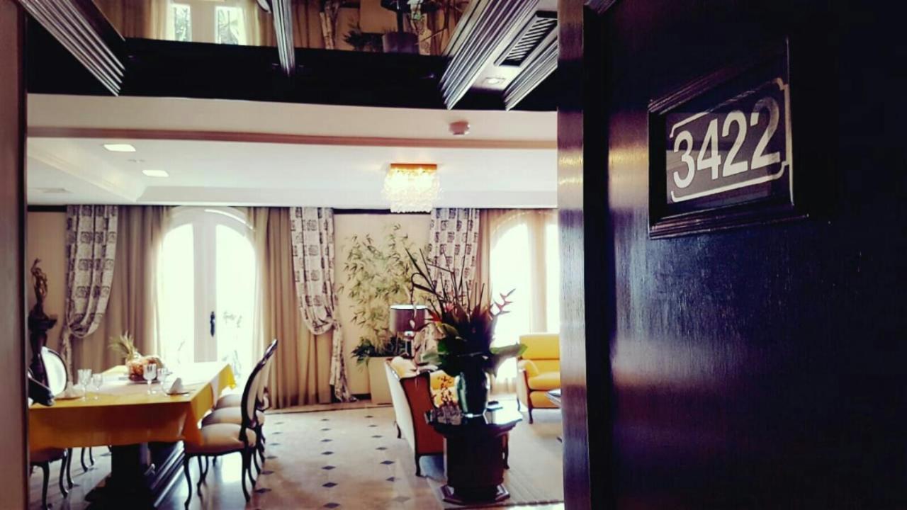 Hotel Tropical Manaus Buitenkant foto The interior of a suite at the Mandarin Oriental, New York