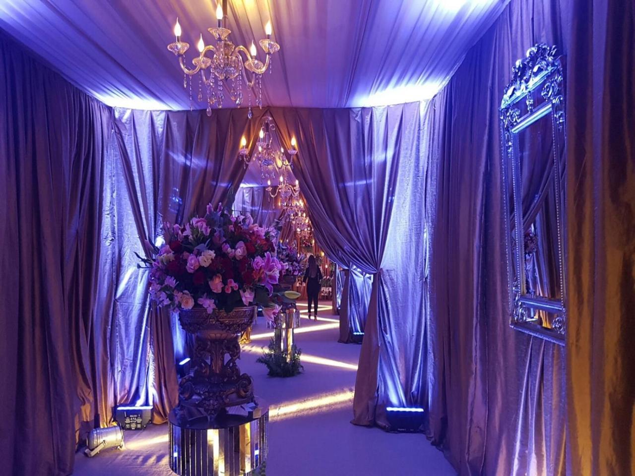 Hotel Tropical Manaus Buitenkant foto The interior of the 2016 edition of the festival